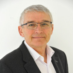 Jean-Pierre Jacquet1